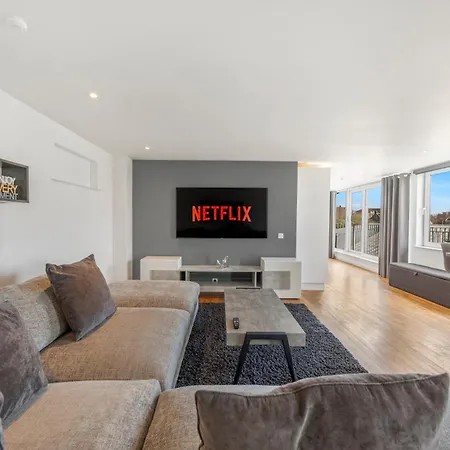 Апартаменты Mearns Street Penthouse - Grampian Lettings Ltd Абердин Экстерьер фото