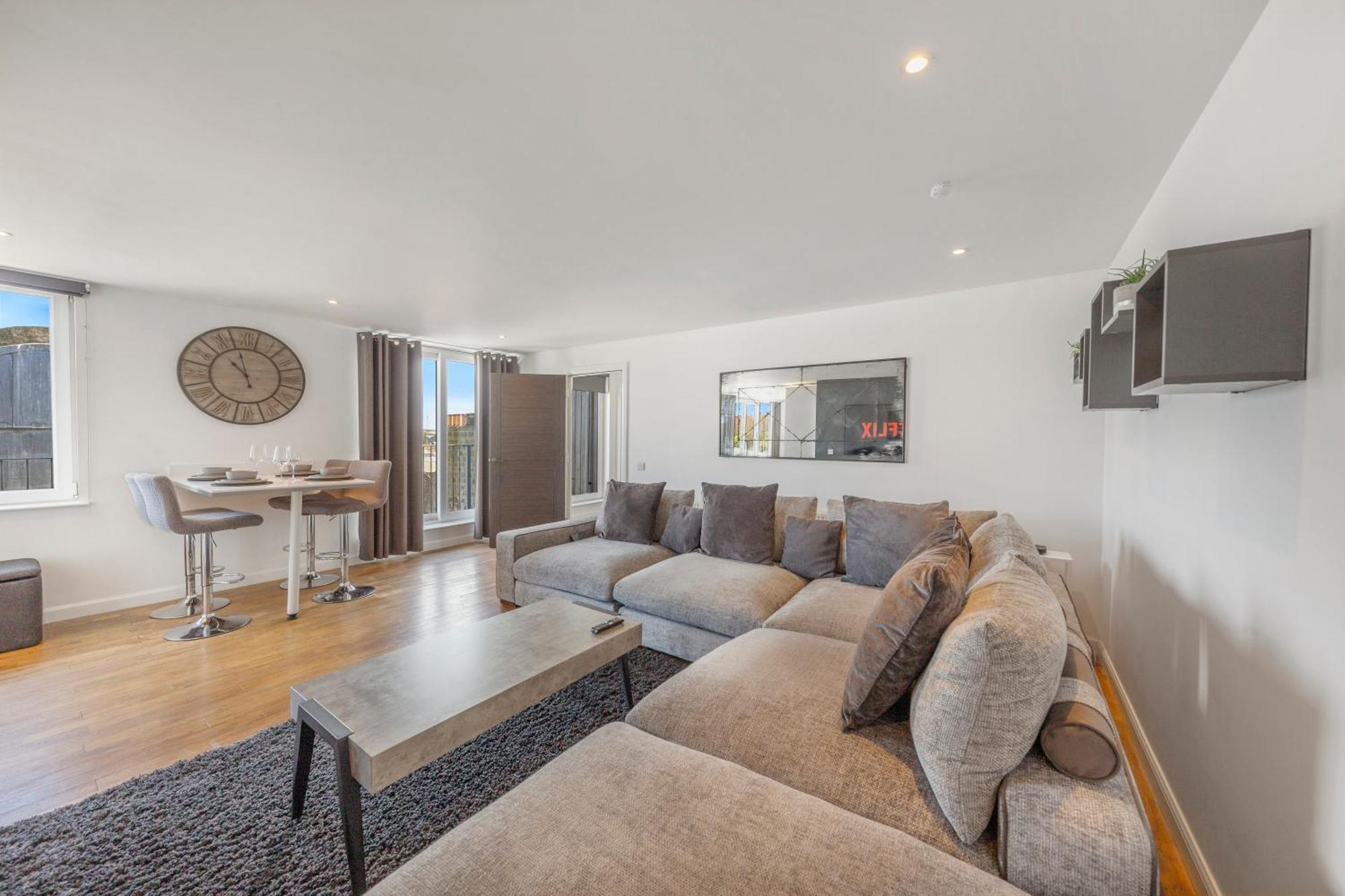 Mearns Street Penthouse - Grampian Lettings Ltd Апартаменты *